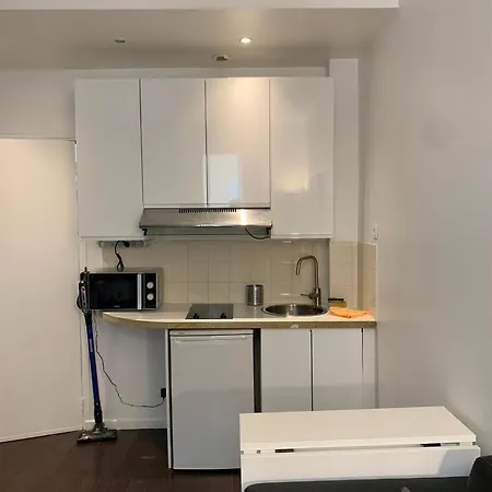 Apartament Charming Close To Bercy *